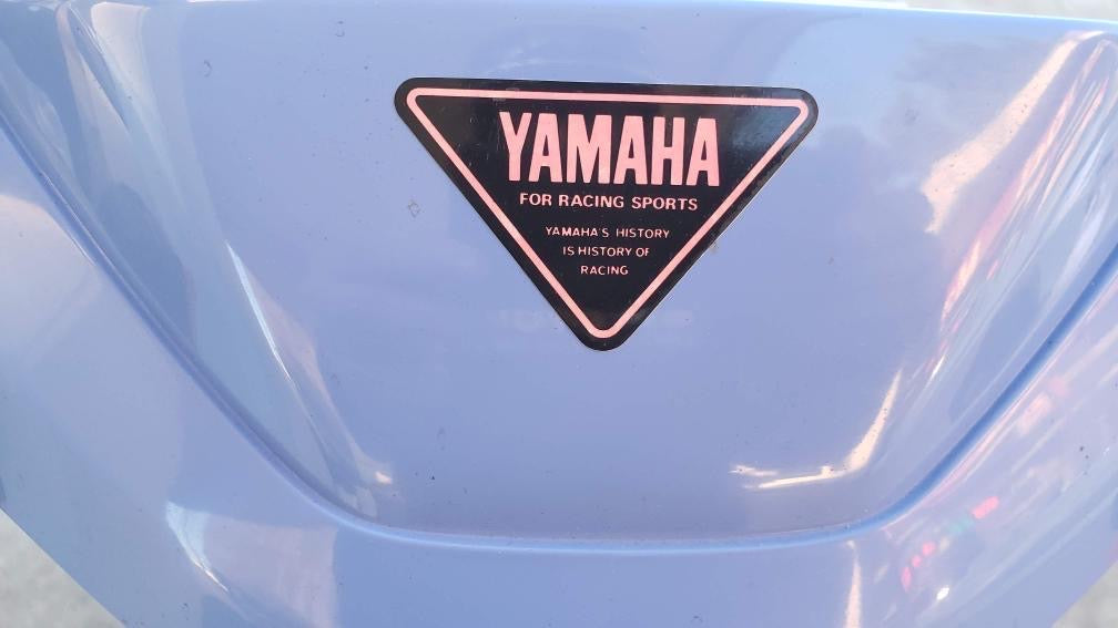 Yamaha Zuma Decal 89-01 with rear squares