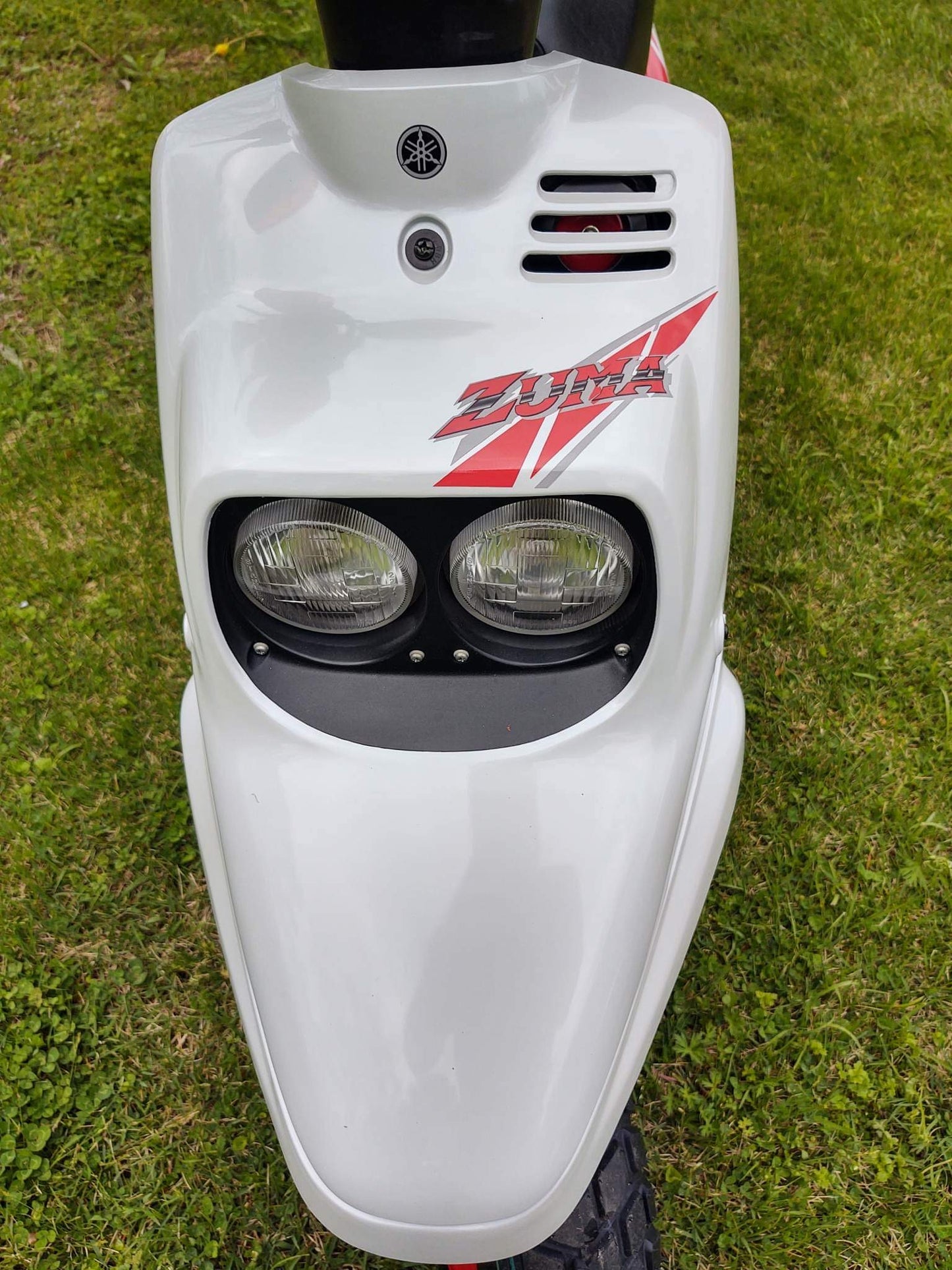 Yamaha Zuma Decal 2001 with rear Graphic