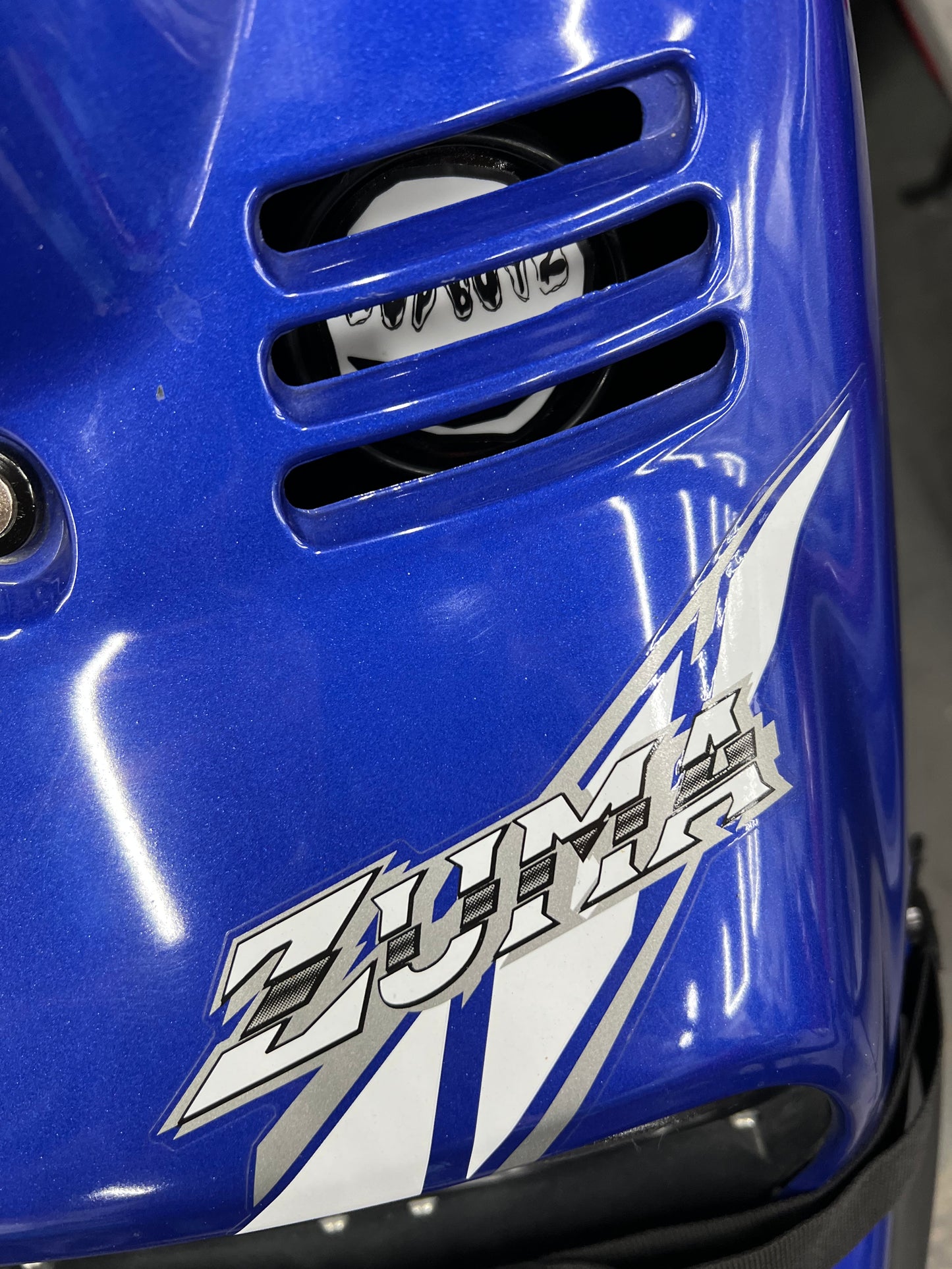 Yamaha Zuma Decal 2001 with rear Graphic